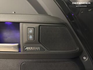 Defender 110 2.0 P300e PHEV X 2026 occasion 78560 LE PORT MARLY