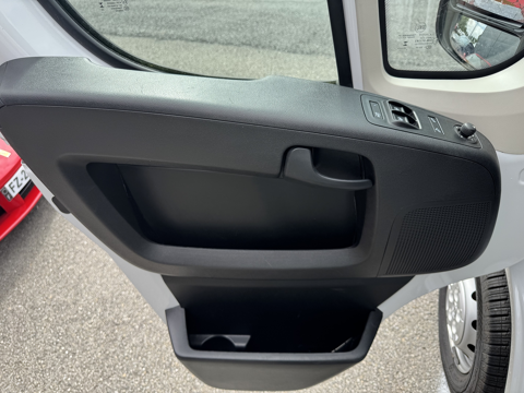 Movano L1H1 140CH 12/2023 29 000 KM PLB AUTO 17490 HT TVA RECUPERAB 2023 occasion 12000 RODEZ