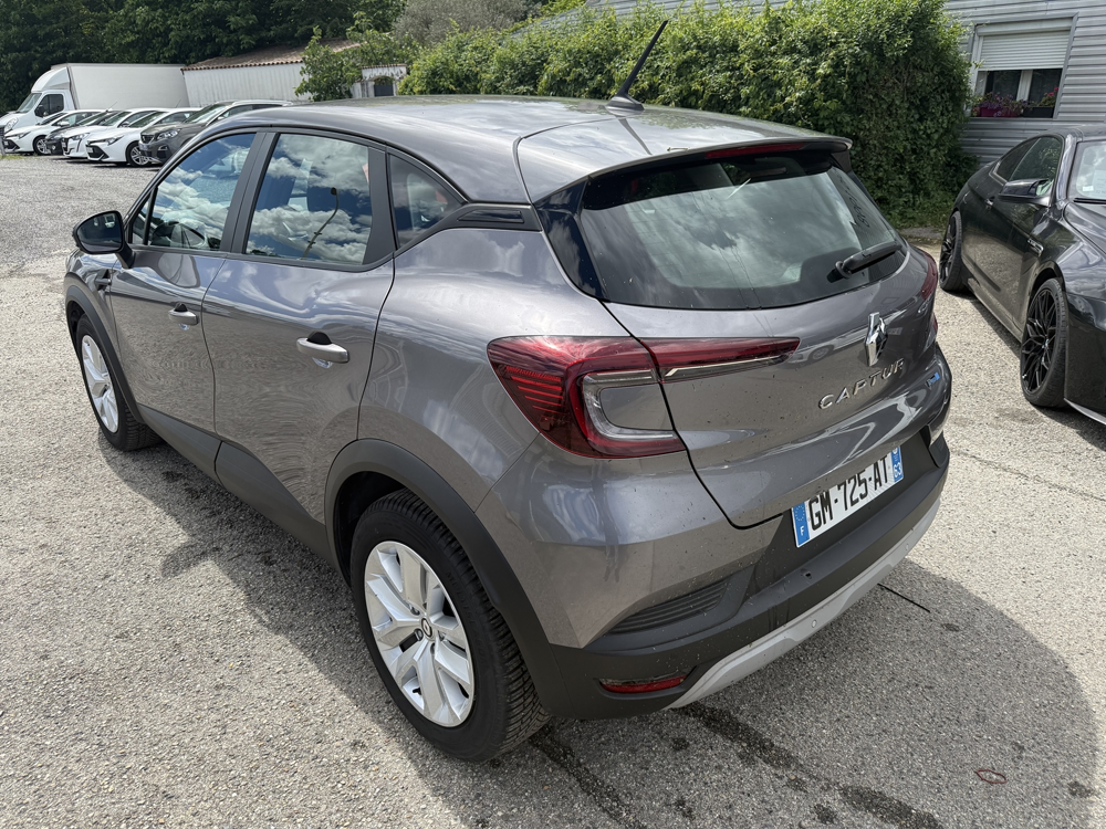 Captur 1.6 E-TECH HYBRIDE 145CH EVOLUTION 2023 occasion 26740 Les Tourrettes