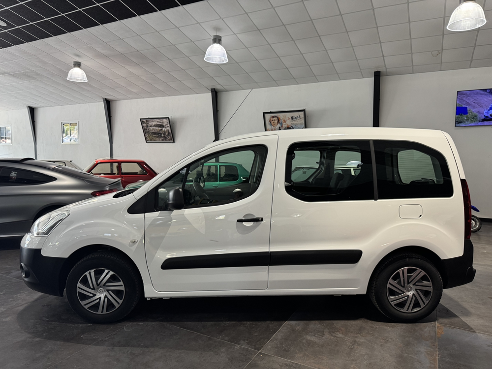 Berlingo 1.6 HDI 90 PREMIERE MAIN 2014 occasion 12000 RODEZ