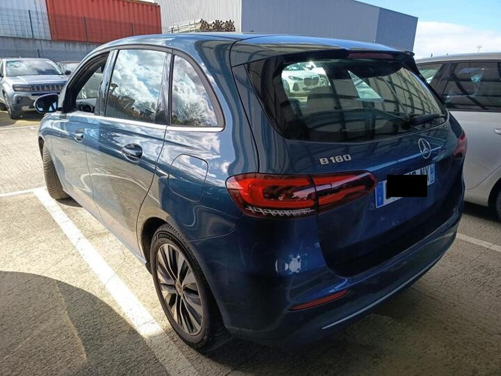 Classe B 180 136CH BUSINESS LINE EDITION 7G-DCT 7CV 2022 occasion 06270 Villeneuve-Loubet