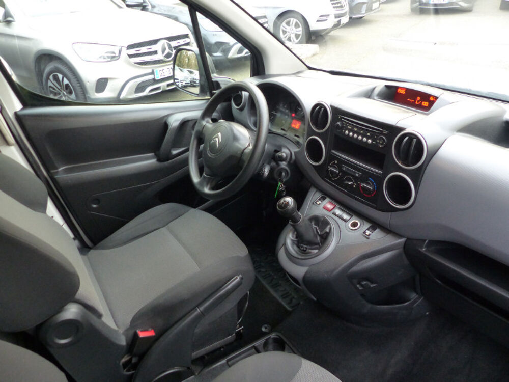 Berlingo M 1.6 BLUEHDI 75 CONFORT 2016 occasion 77144 Mont&eacute;vrain