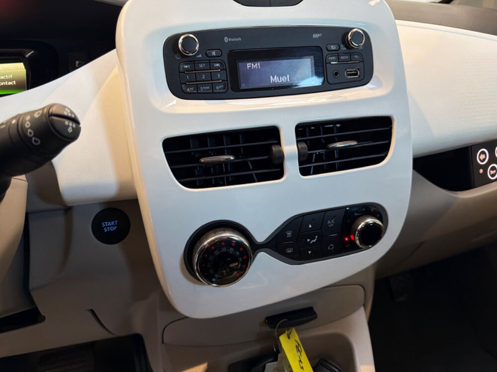 Zo&eacute; LIFE CHARGE NORMALE R90 MY19 2019 occasion 28630 Nogent-le-Phaye