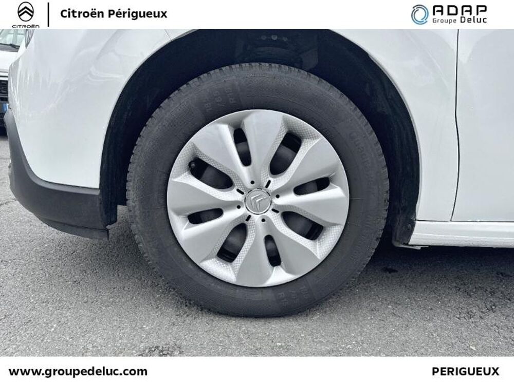 C3 1.2 PureTech 83ch S&S Feel Pack 2021 occasion 24750 Tr&eacute;lissac