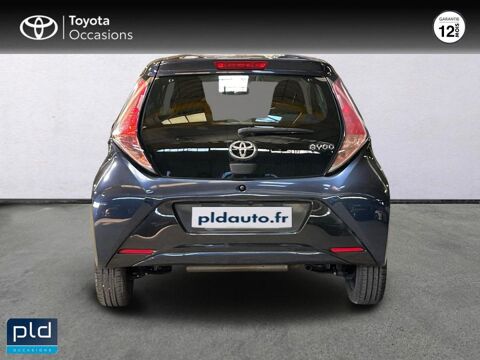 Aygo 1.0 VVT-i 69ch x-play 5p 2015 occasion 13400 Aubagne