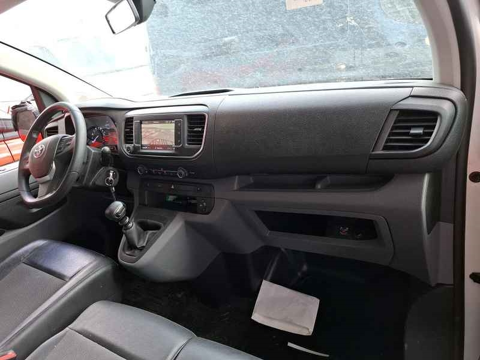 Proace MEDIUM 1.5 D-4D 120 BUSINESS MY20 2021 occasion 56530 Qu&eacute;ven