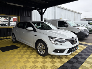 Megane IV 1.5 BLUE DCI 95CH AIR NAV REVERSIBLE 117G 2019 occasion 56530 Qu&eacute;ven