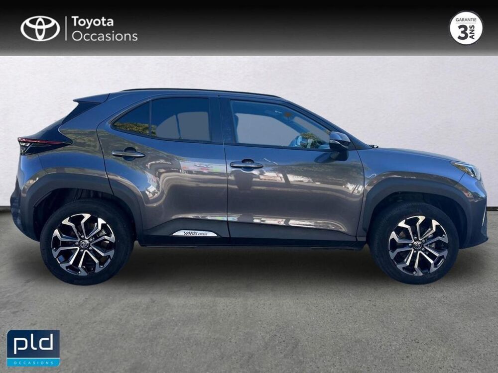Yaris Cross 130h Design MC24 2025 occasion 13300 Salon-de-Provence