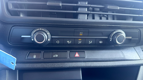 Expert M 1.5 DIESEL 120CH 2026 occasion 12850 Onet-le-Ch&acirc;teau