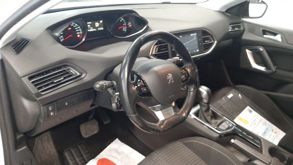 308 SW 1.6 HDI 115 CV ACTIVE BUSINESS 2017 occasion 08000 Warcq
