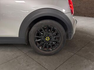 Cooper SE 184ch Edition Premium Plus BVA 5CV 2023 occasion 92100 Boulogne-Billancourt