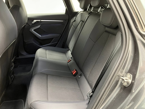 A3 40 TFSI E 204CH PHEV S LINE S TRONIC 6 2025 occasion 63200 Malauzat