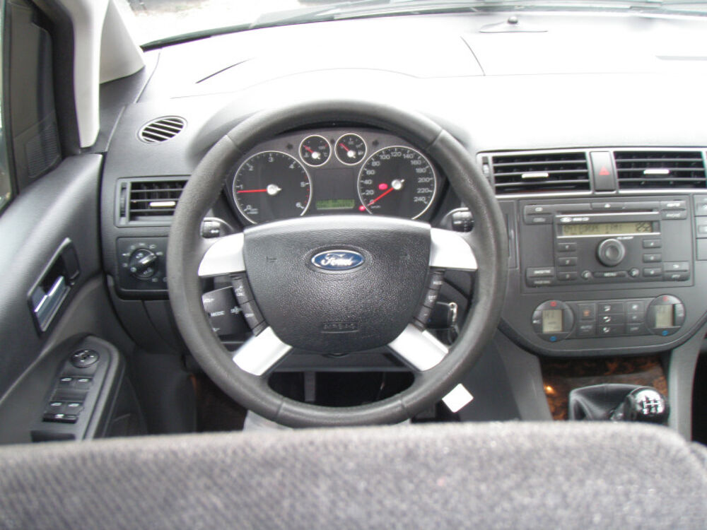 Focus C-MAX 1.6 TDCI 110 GHIA 2003 occasion 93220 Gagny