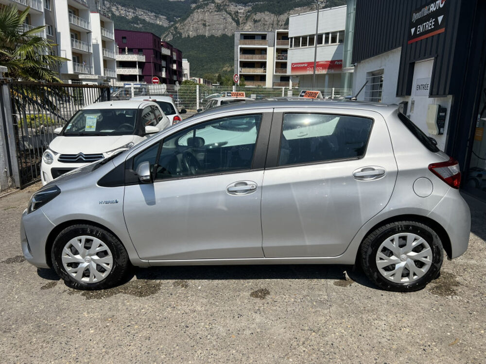 Yaris 100H FRANCE BUSINESS 5P MY19 2020 occasion 38920 Crolles