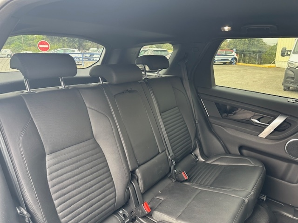 Discovery 2.0 D 150CH BUSINESS AWD BVA MARK V 2019 occasion 16400 Puymoyen