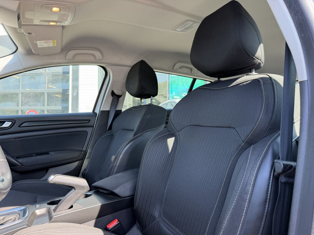 Megane IV 1.5 DCI 110CH ENERGY BUSINESS EDC / DISTRIBUTION NEUVE 2024 2018 occasion 38130 ECHIROLLES