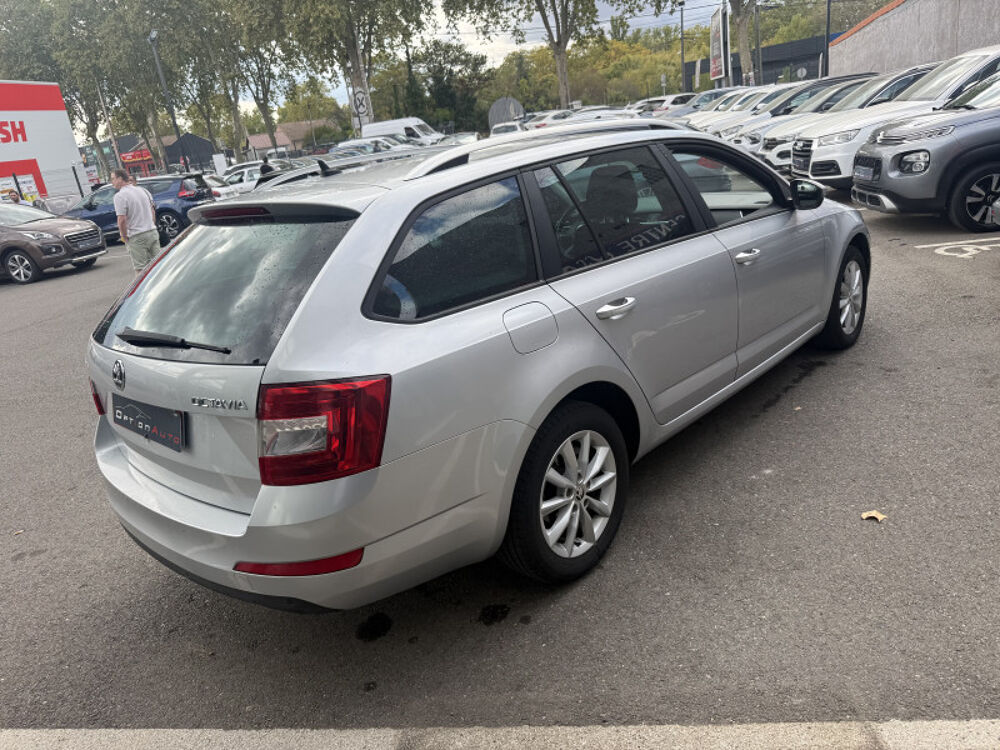 Octavia 1.6 TDI 105CH CR FAP GREEN TEC ACTIVE DSG7 2014 occasion 31140 Aucamville