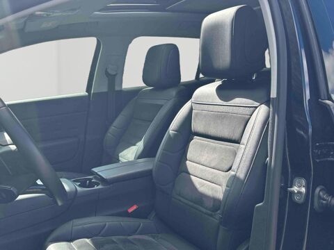 C5 aircross PureTech 130ch S&S Shine EAT8 / Toit ouvrant panoramique + C 2023 occasion 28500 Vernouillet
