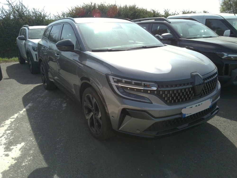 Espace 1.2 E-TECH FULL HYBRID 200CH ESPRIT ALPINE 7 PLACES - 25 2025 occasion 56530 Qu&eacute;ven