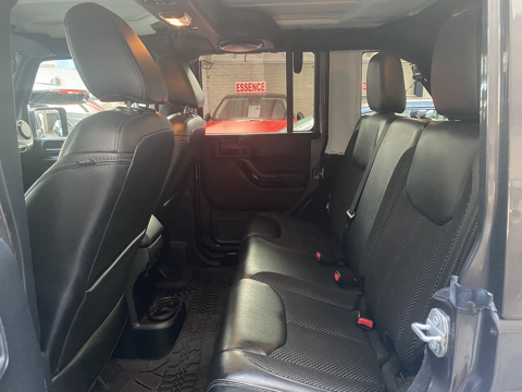 Wrangler 3.6 V6 284CH SAHARA BVA ENTIEREMENT DECOUVRABLE + 4 ROUES HI 2017 occasion 78800 HOUILLES