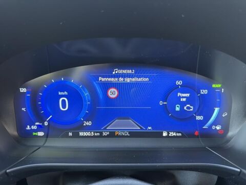 Kuga 2.5 Duratec 190ch FHEV Vignale BVA i-AWD 2021 occasion 78200 Buchelay