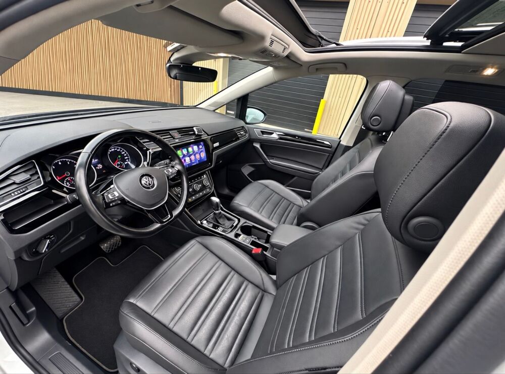 Touran 1.5 TSI EVO 150CH R-LINE DSG7 / 7 PLACES / TOIT OUVRANT / CA 2019 occasion 94260 Fresnes