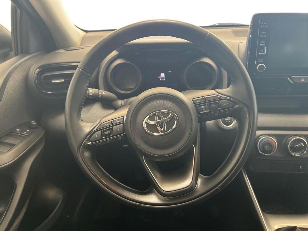 Yaris 70 VVT-i Design 5p MY22 2022 occasion 13290 Les Milles
