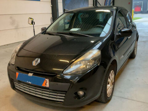 Renault Clio III 1.5 DCI 75CH DYNAMIQUE 5P 2011 occasion CLOUANGE 57185