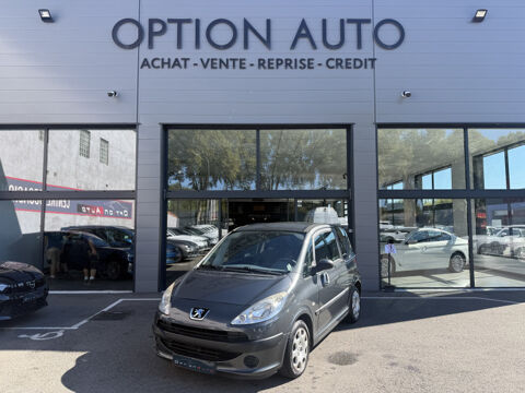 Annonce voiture Peugeot 1007 3990 €