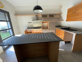  Maison  louer 5 pices 184 m
