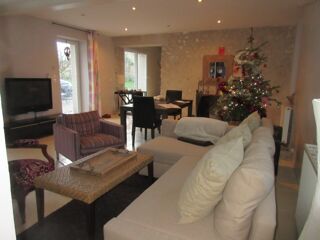  Maison à louer 4 pièces 113 m²