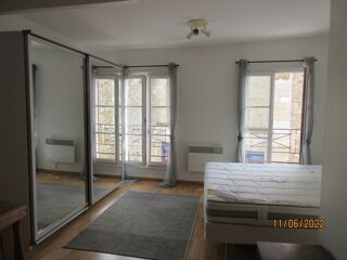  Appartement à louer 2 pièces 37 m²