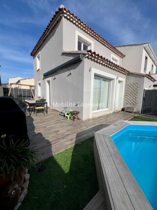  Maison  louer 4 pices 85 m Clarensac