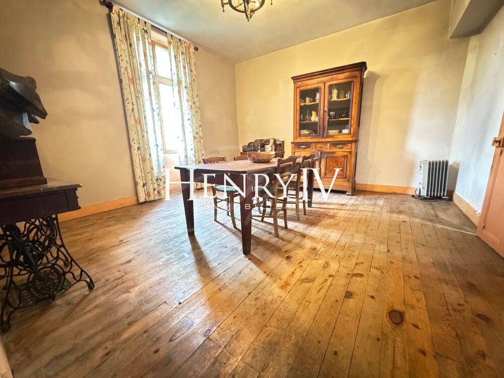 Maison 4 pièces 135 m² · à Lumbin · 135 m² · 330 000 €