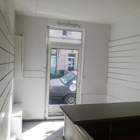 Centre ville de PACY SUR EURE, proche du parking grat... 395 27120 Pacy-sur-eure