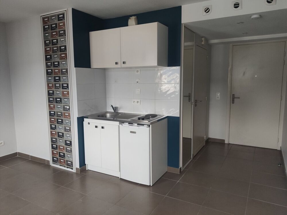 location Appartement - 1 pice(s) - 22 m Grenoble (38100)