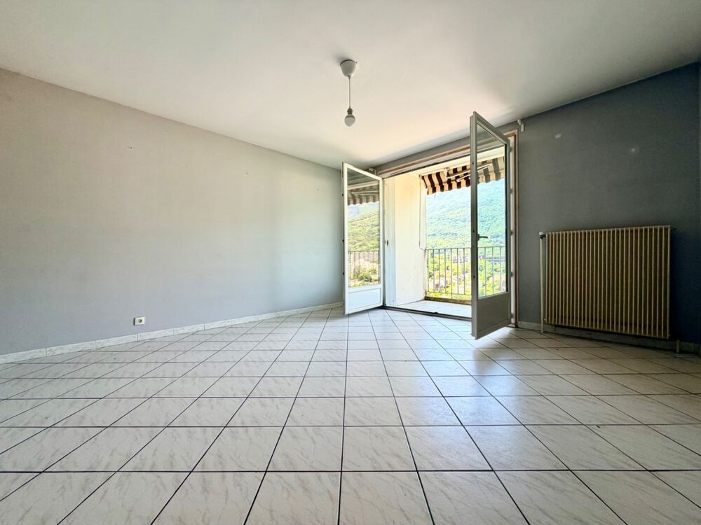 vente Appartement - 3 pièce(s) - 74 m² Seyssinet-Pariset (38170)