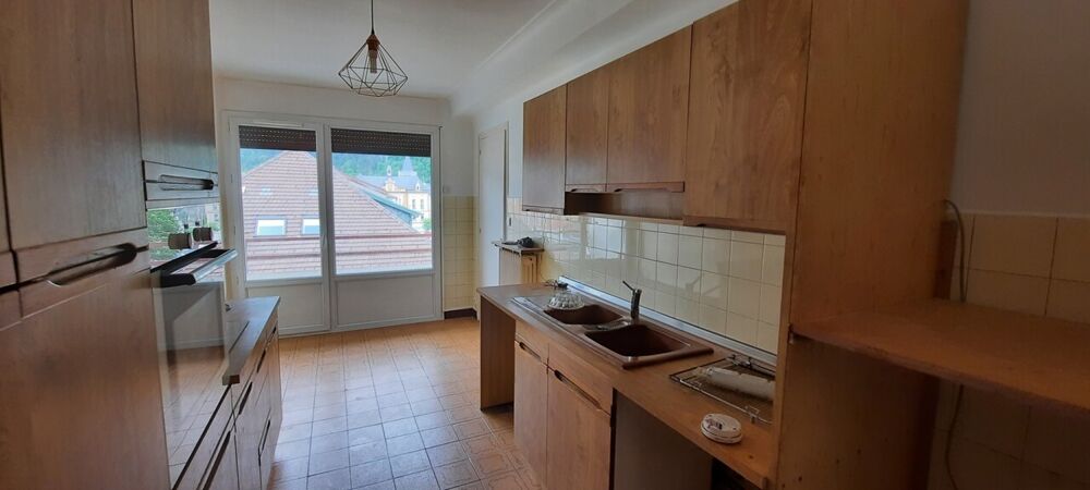location Appartement - 3 pice(s) - 99 m Cluses (74300)