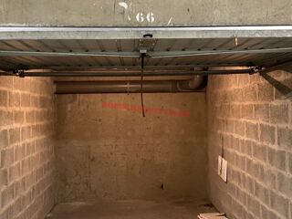  Parking / Garage  vendre 