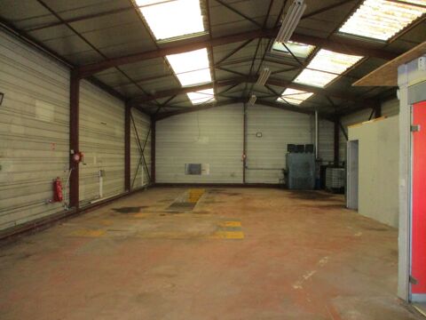 LOCAL COMMERCIAL Emplacement id&eacute;al  proche INTERMARCH... 2300 27120 Pacy-sur-eure