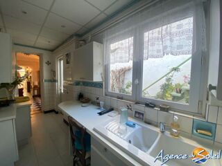  Maison  vendre 6 pices 147 m
