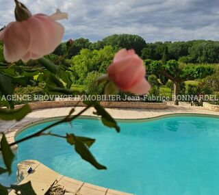  Maison � vendre 8 pi�ces 213 m�