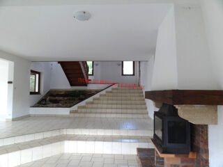  Maison � louer 8 pi�ces 187 m� Francheville