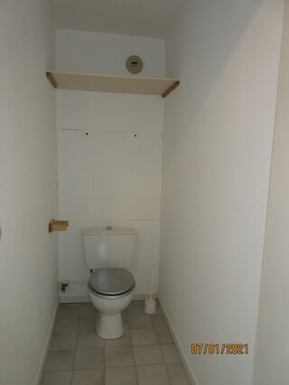  Appartement à louer 2 pièces 54 m²