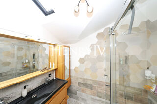  Appartement � vendre 3 pi�ces 134 m�