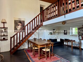  Propri�t�/ch�teau � vendre 9 pi�ces 300 m�