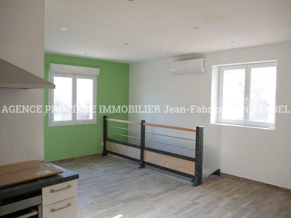 location Appartement - 2 pi�ce(s) - 50 m� Sainte-C�cile-les-Vignes (84290)