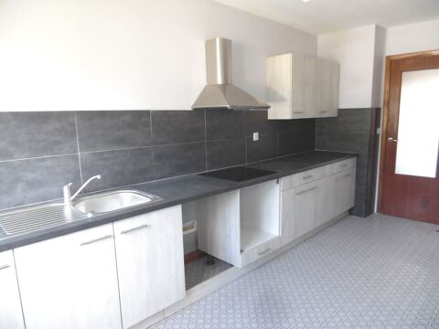  Appartement  louer 4 pices 92 m