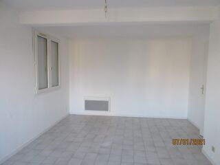  Appartement à louer 2 pièces 54 m²