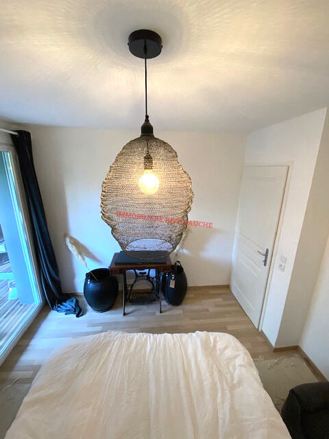  Appartement  louer 3 pices 75 m